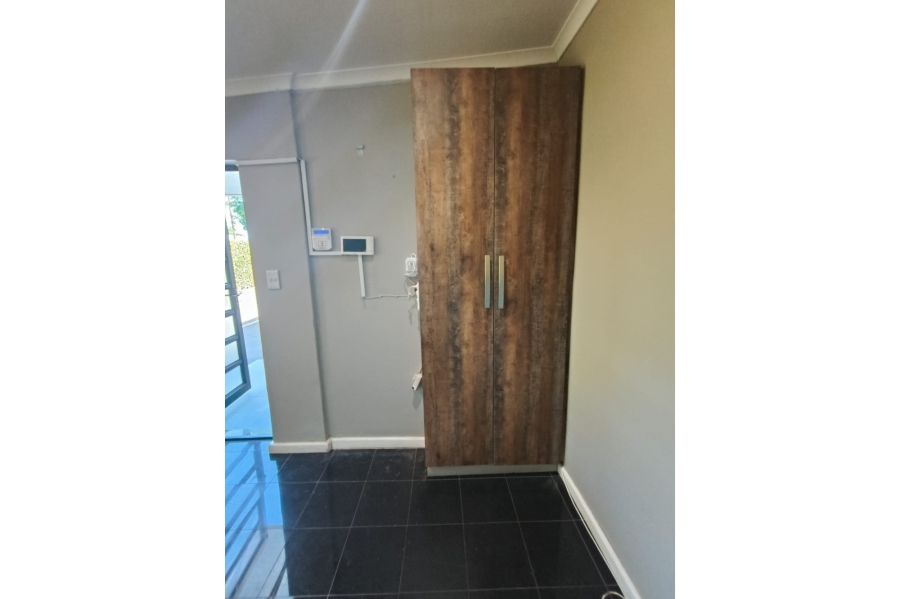 To Let commercial Property for Rent in Berea Eastern Cape